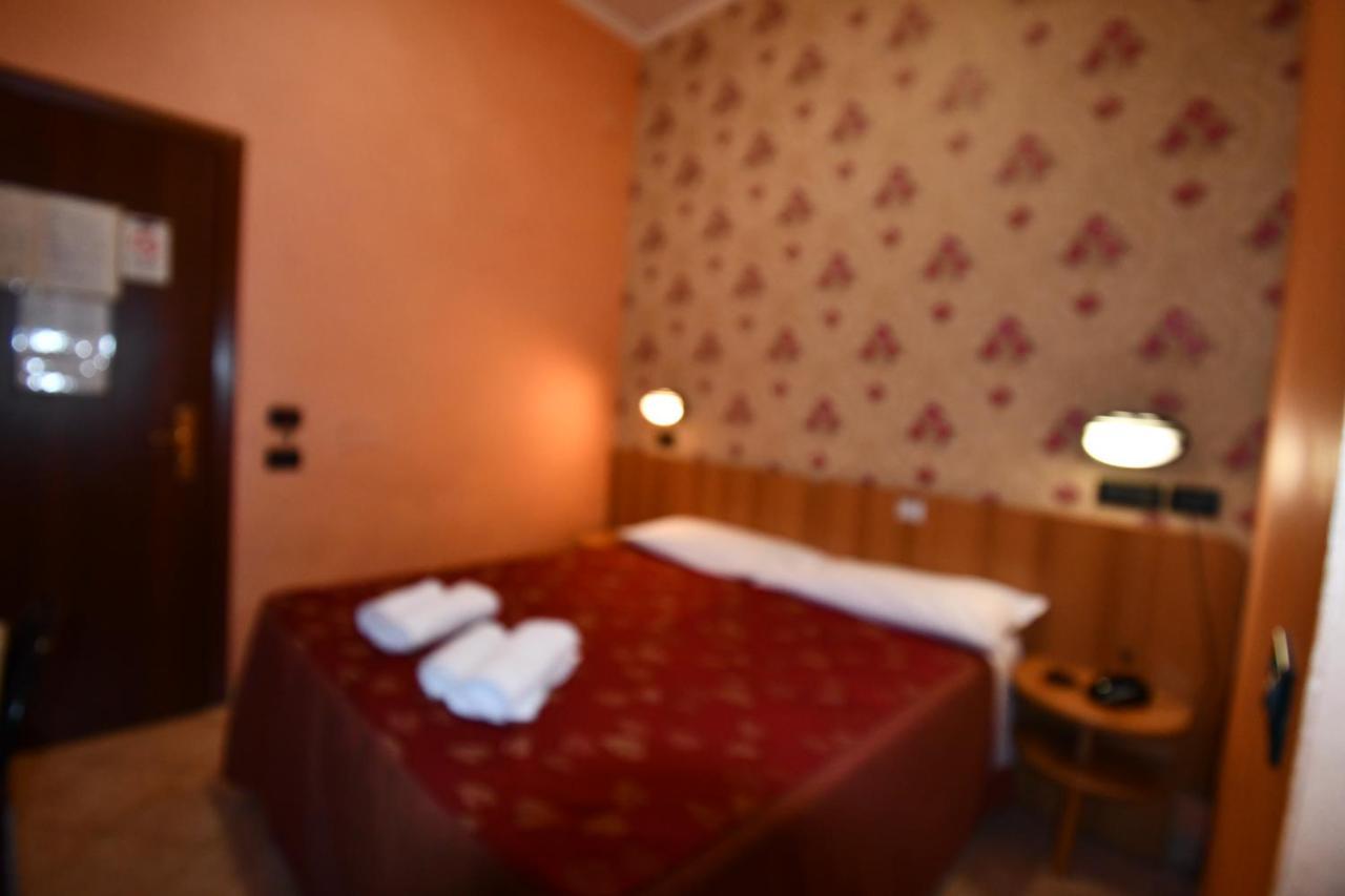 Ferrarese Hotel Rom